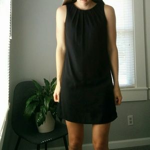 Black Sleeveless Dress